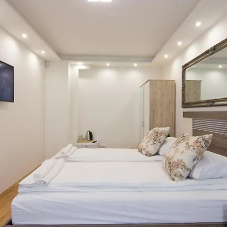 Herc Apartment *