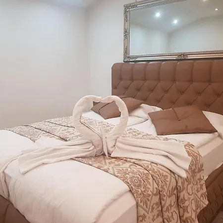 Herc Apartment *